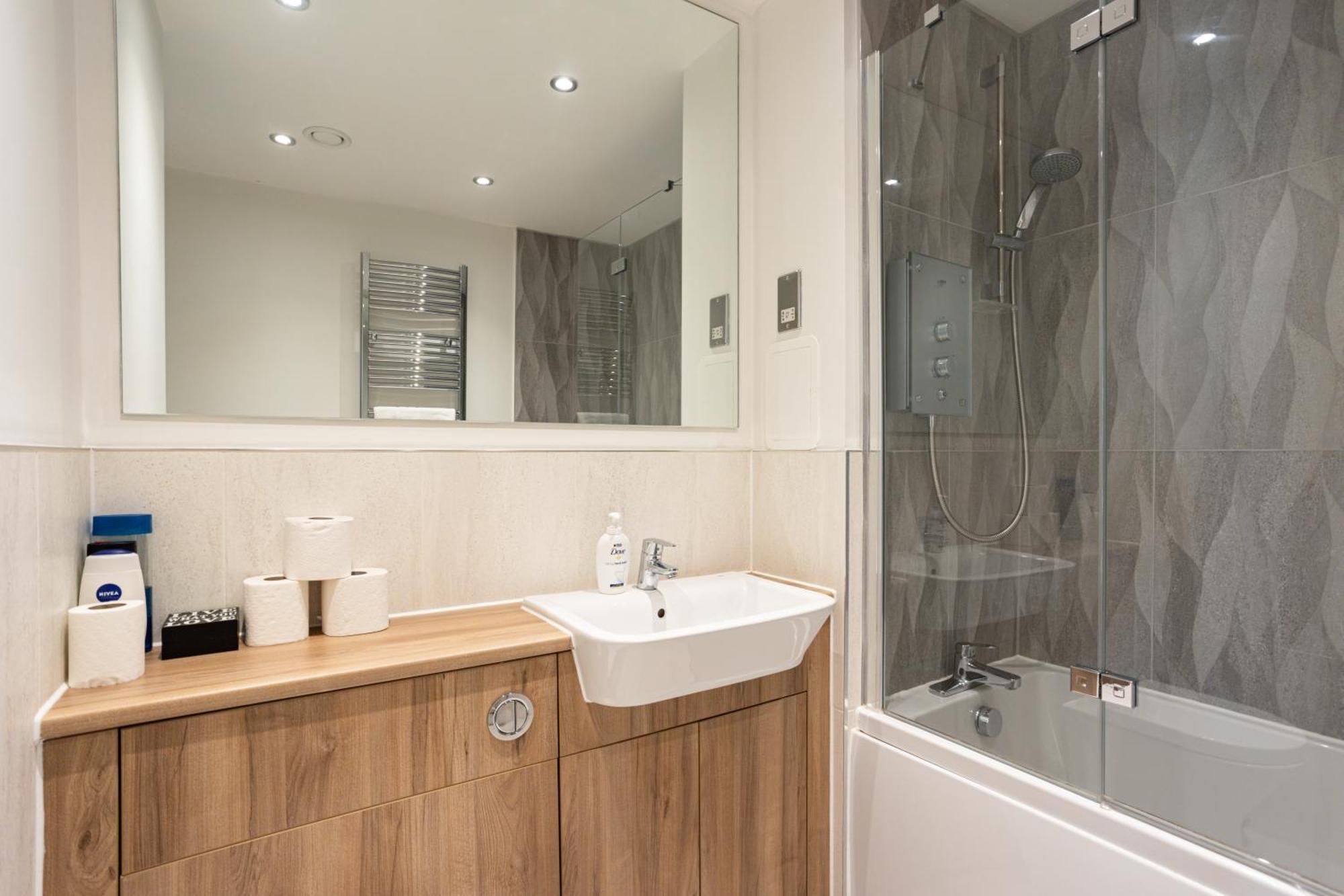 Comfy 2 Bedroom Apartment Near Edinburgh City Centre Екстер'єр фото
